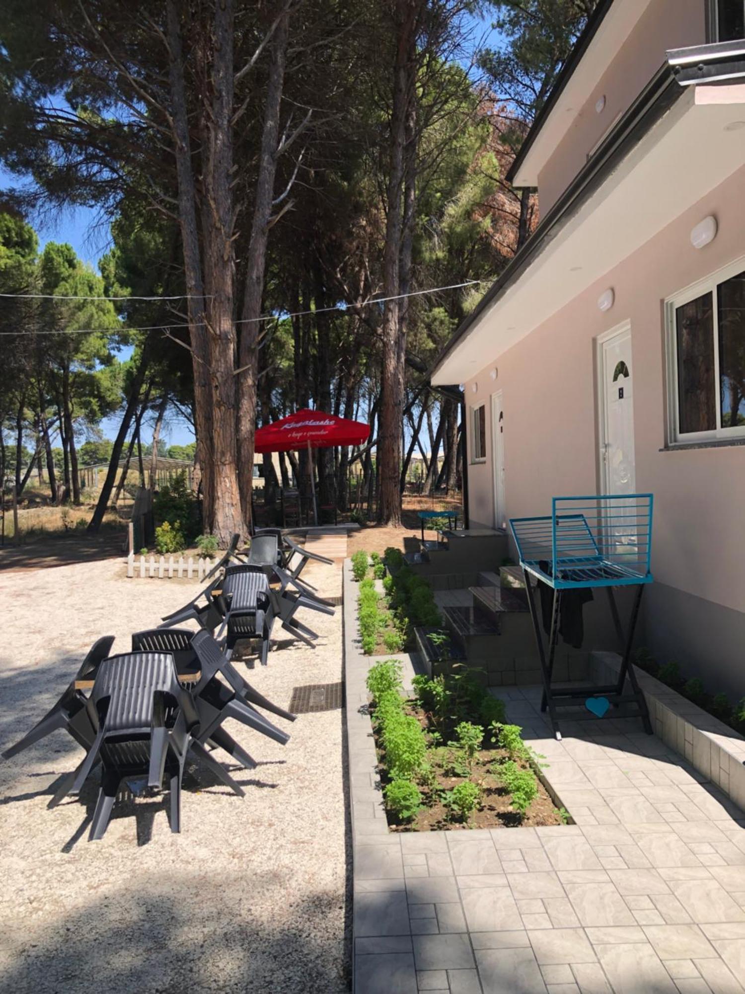 Vila Topi Vlore Luaran gambar