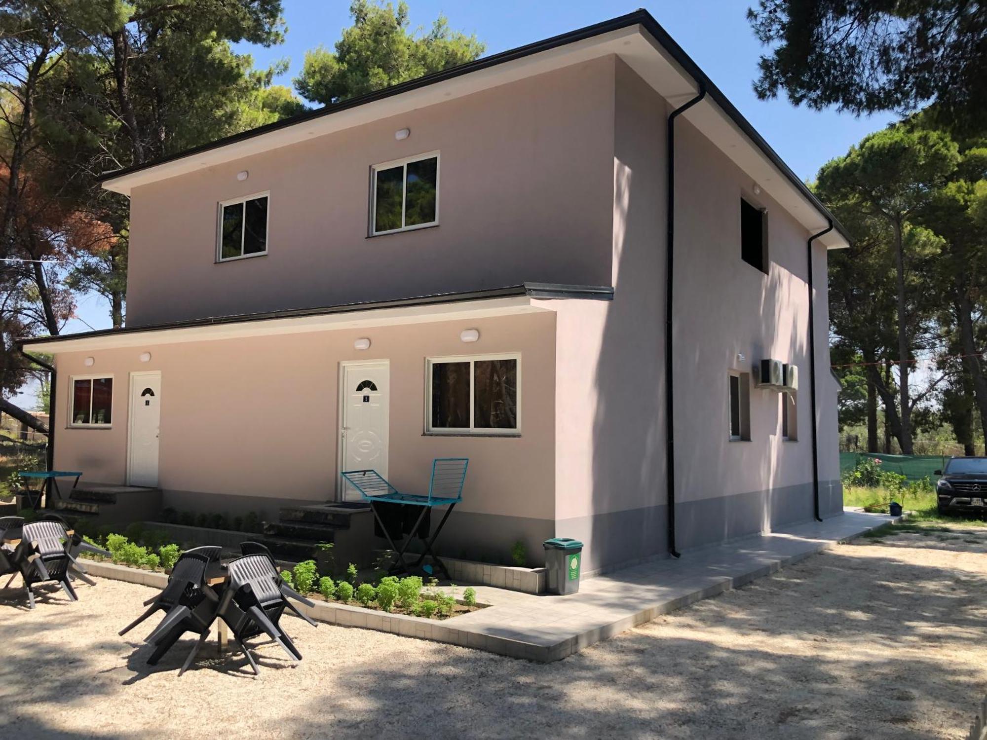 Vila Topi Vlore Luaran gambar
